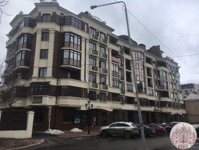 3-х кімнатна квартира з ремонтом в центрі Полтави, вул. Стрітенська 22